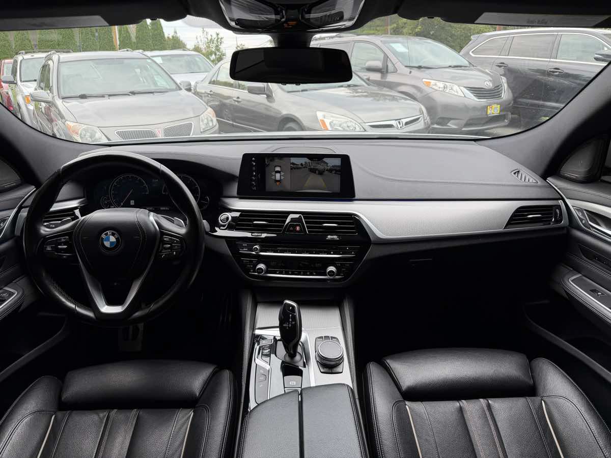 Used 2018 BMW 640i Gran Turismo xDrive AWD/4WD image 13