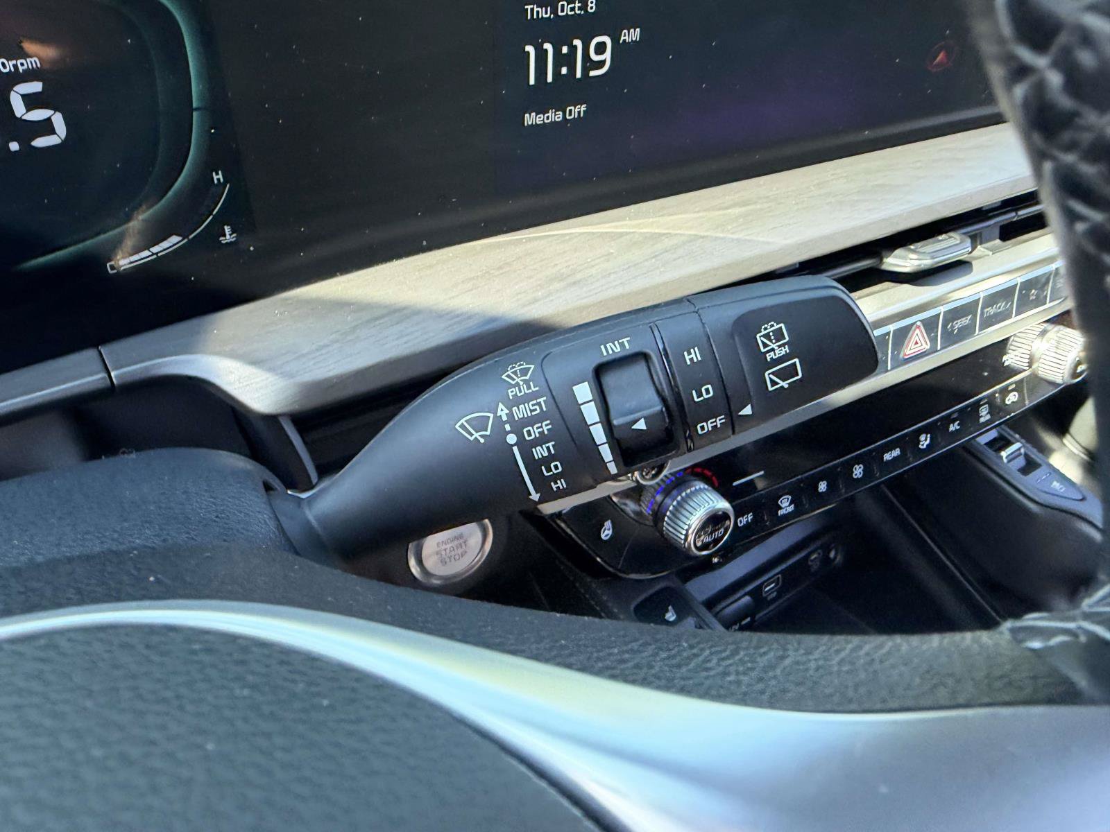 Used 2023 Kia Telluride EX X-Line AWD/4WD image 53