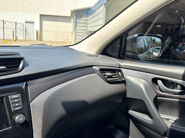 Used 2021 Nissan Rogue Sport S AWD/4WD image 29