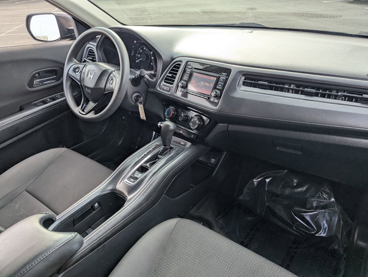 Used 2020 Honda HR-V LX image 14