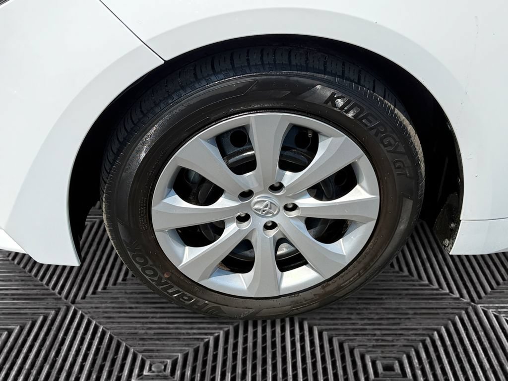Certified 2024 Toyota Corolla LE FWD image 14