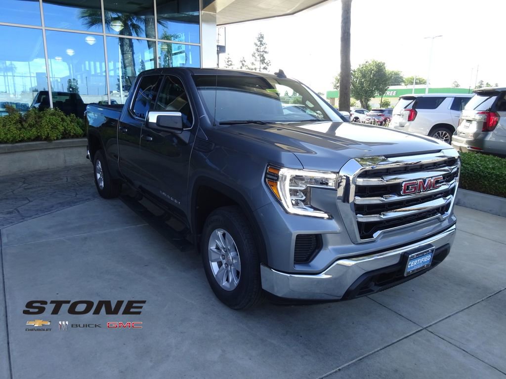 Certified 2021 GMC Sierra 1500 SLE RWD image 1