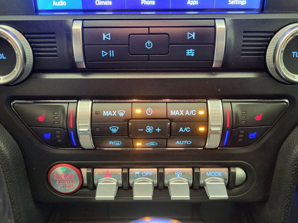Used 2022 Ford Mustang Premium RWD image 9