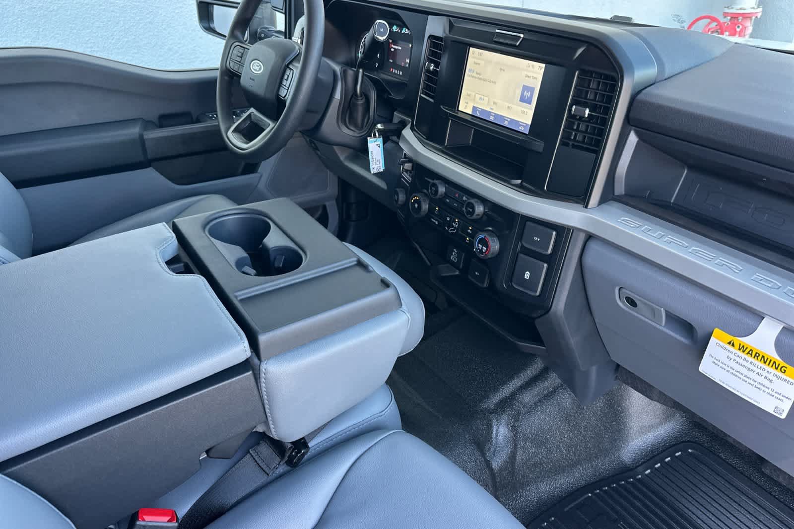 New 2026 Ford F250 XL w/ XL Chrome Package RWD image 16