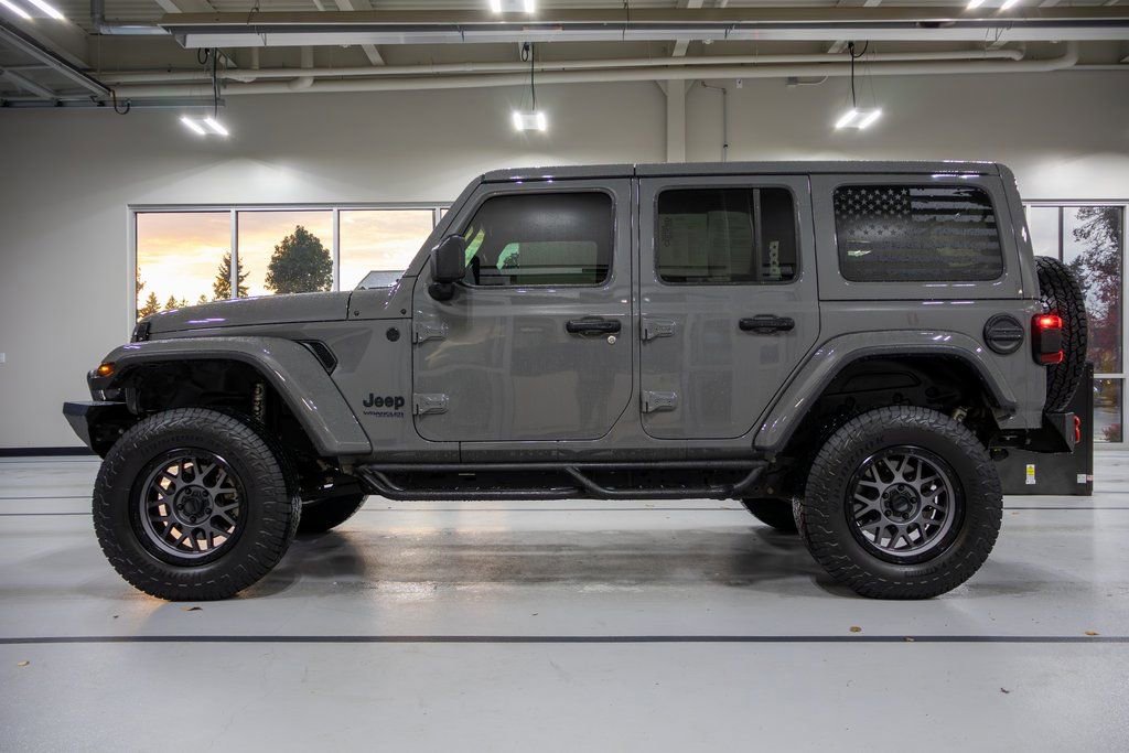 Used 2021 Jeep Wrangler Unlimited Sahara image 10