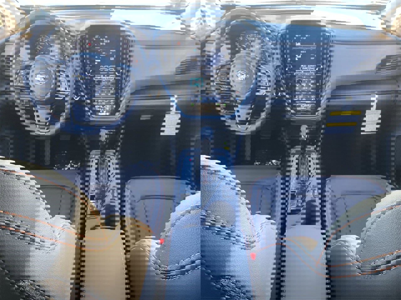 New 2025 Subaru Crosstrek 2.5i Limited w/ Popular Package #3A image 11