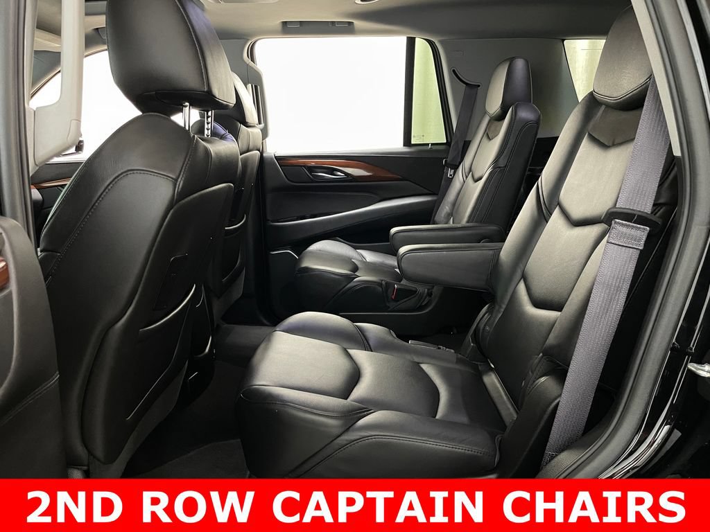 Used 2017 Cadillac Escalade Luxury AWD/4WD image 16