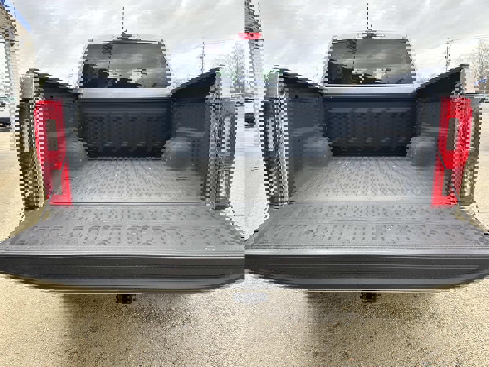 Used 2023 Ford Ranger XLT w/ Equipment Group 301A Mid image 8