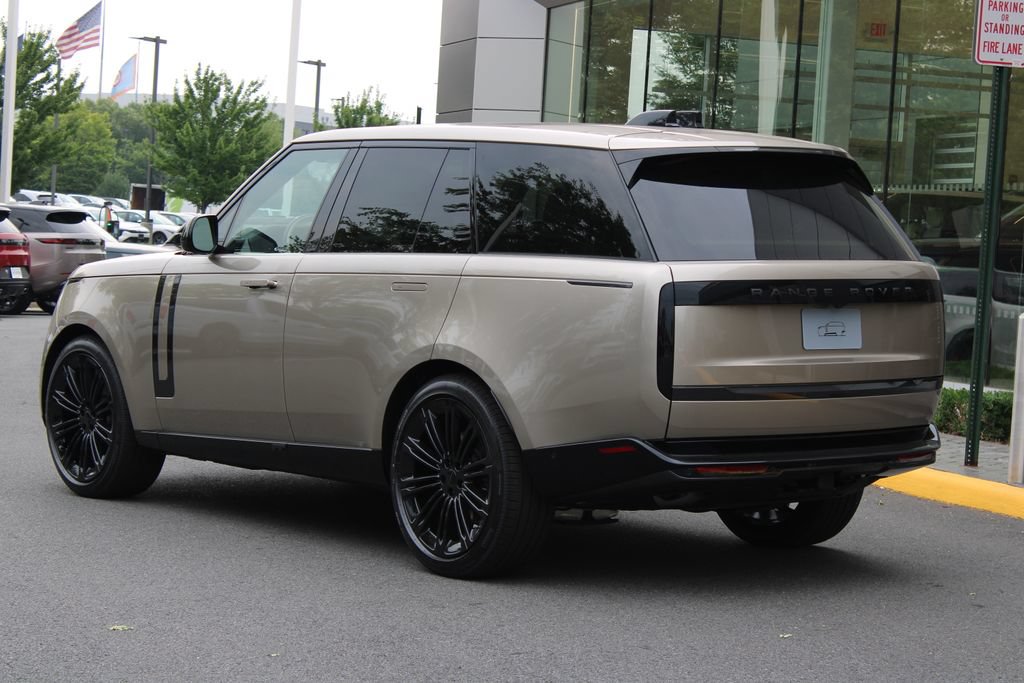 New 2026 Land Rover Range Rover SE AWD/4WD image 5