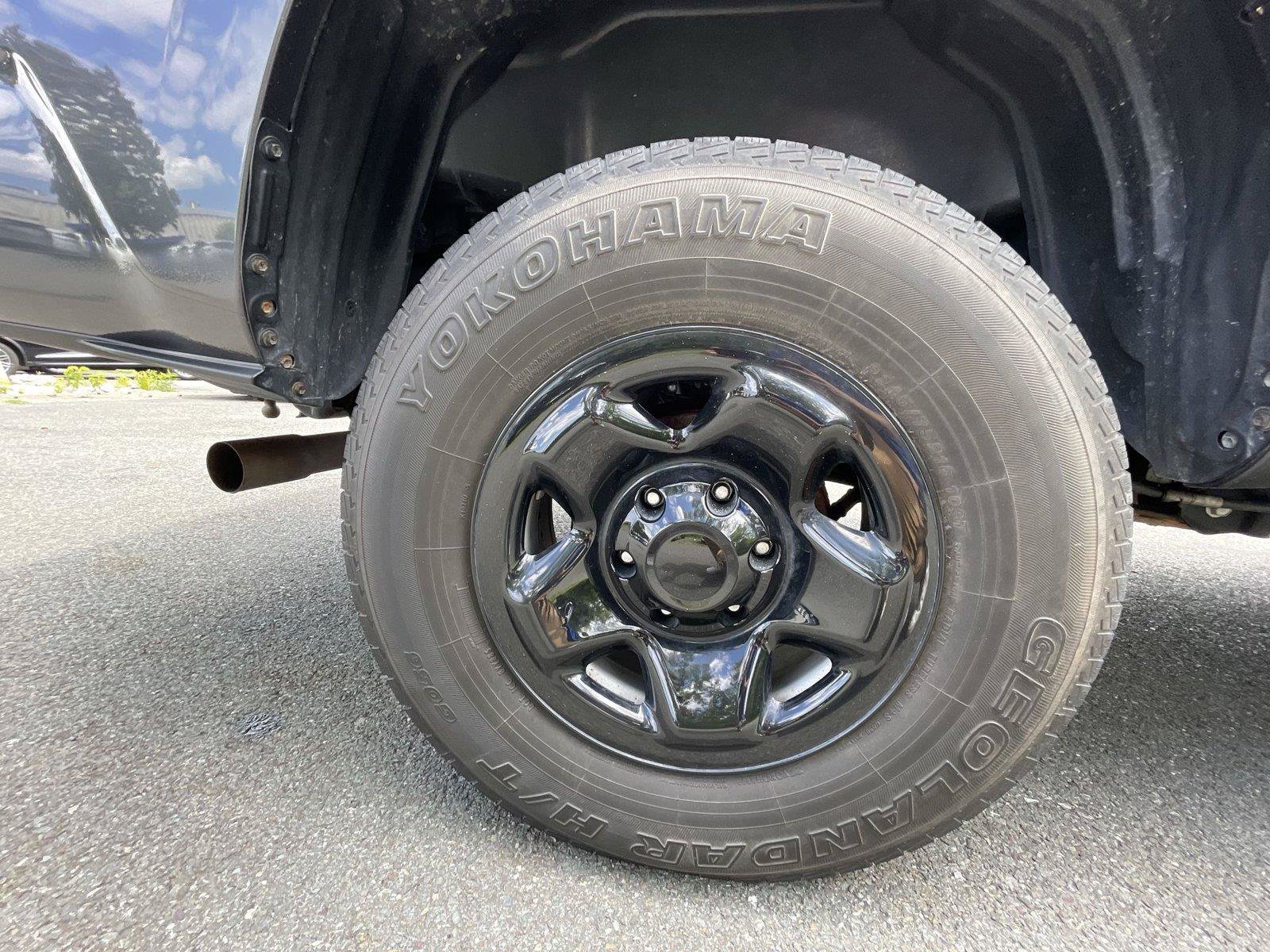 Used 2021 Toyota Tacoma SR AWD/4WD image 22