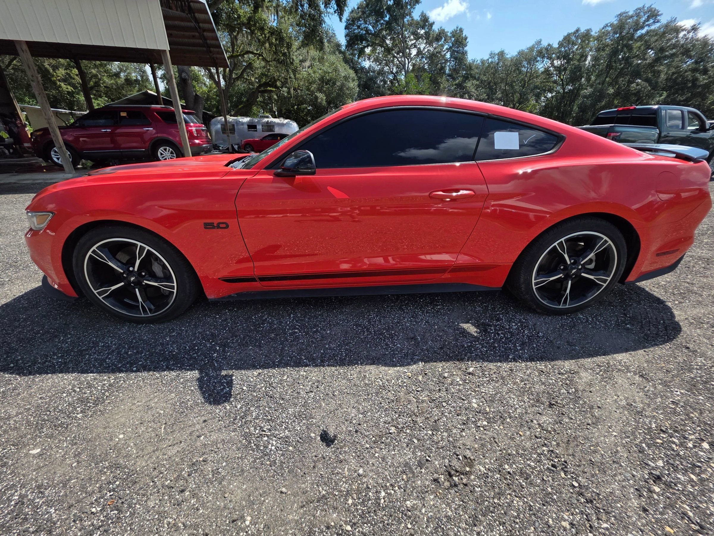 Used 2016 Ford Mustang GT Premium RWD image 28