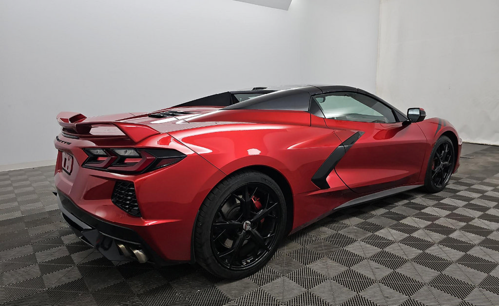 Used 2021 Chevrolet Corvette Stingray Premium Conv w/ Z51 Performance Package RWD image 6