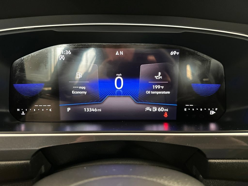 Certified 2024 Volkswagen Tiguan SE R-Line FWD image 14