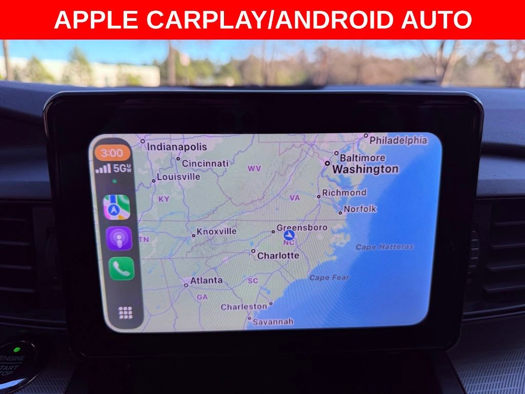 Used 2020 Ford Explorer XLT w/ Class III Trailer Tow Package image 9