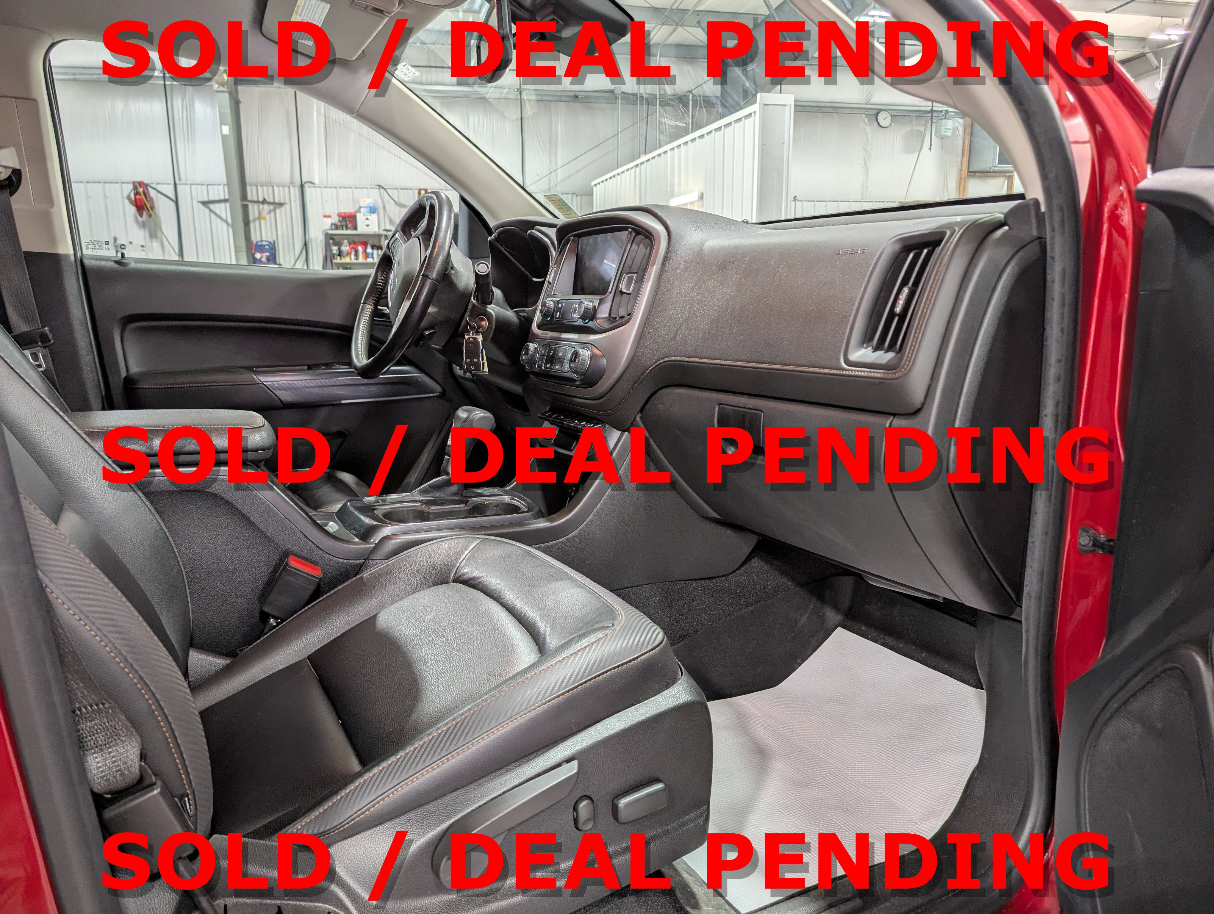 Used 2021 GMC Canyon AT4 w/ Driver Alert Package image 14