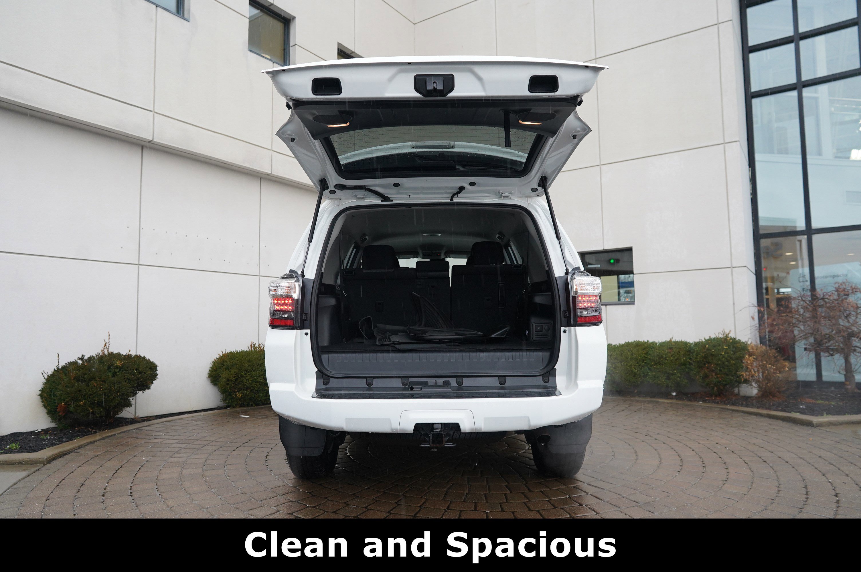 Used 2020 Toyota 4Runner SR5 image 15