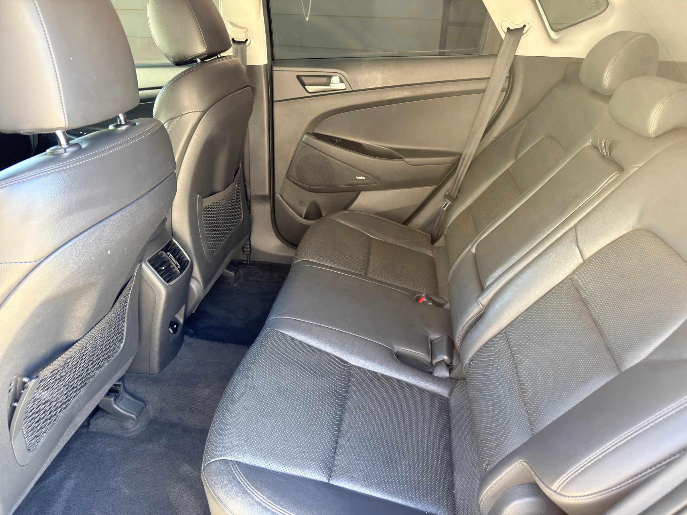 Used 2019 Hyundai Tucson Limited image 17