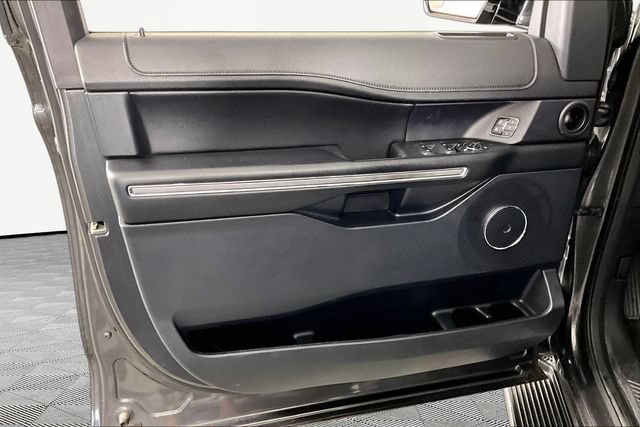 Used 2021 Ford Expedition Max XLT RWD image 19
