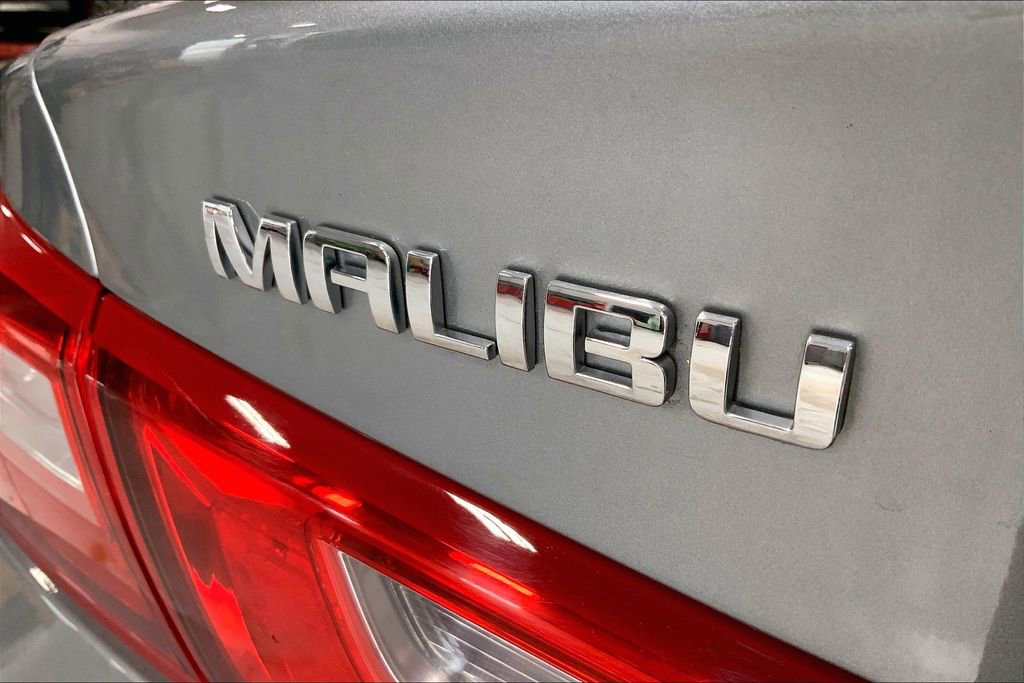Used 2024 Chevrolet Malibu LT image 30