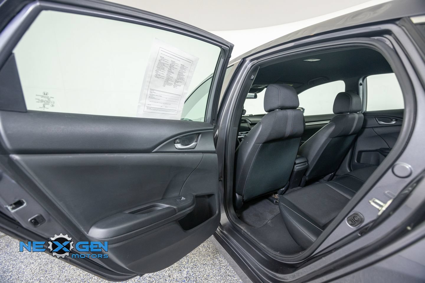 Used 2019 Honda Civic Sport image 24