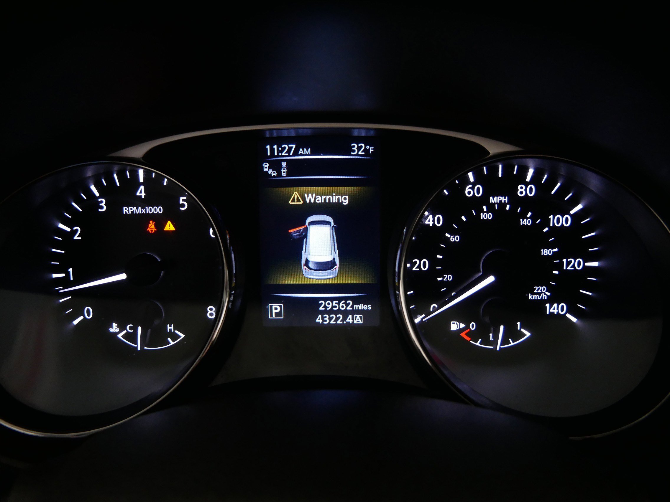 Used 2016 Nissan Rogue SL w/ SL Premium Package image 21