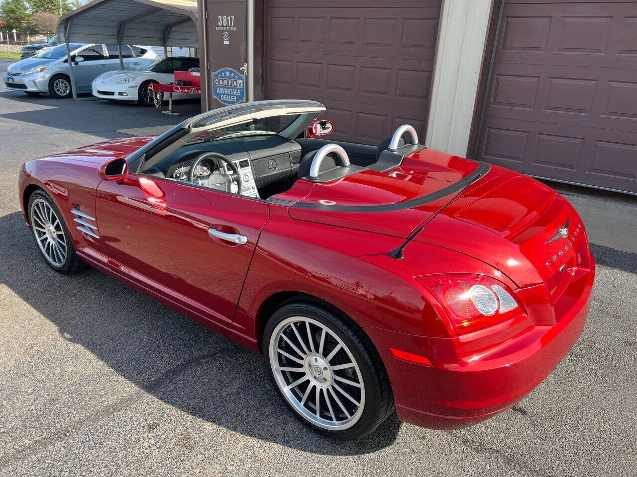Used 2007 Chrysler Crossfire Convertible w/ Special Edition Group RWD image 47
