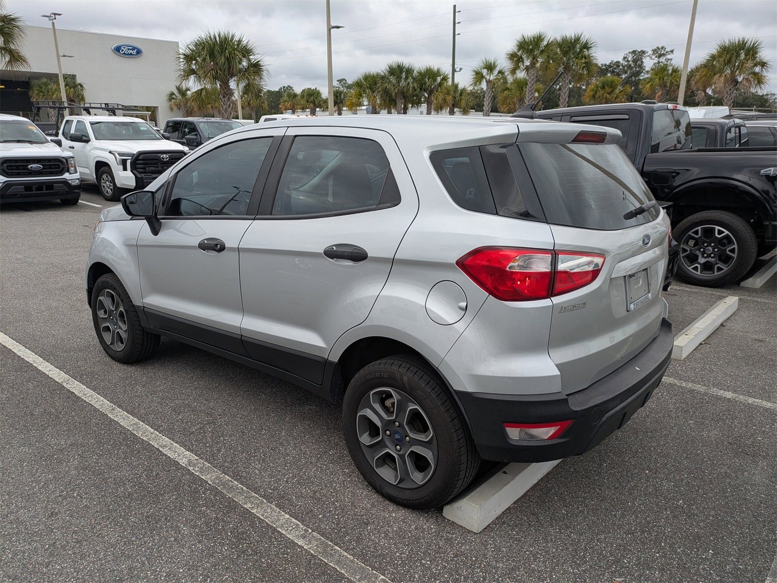Used 2021 Ford EcoSport S image 3