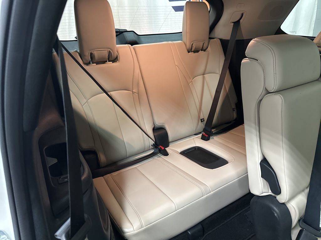 Used 2024 INFINITI QX60 Pure image 23