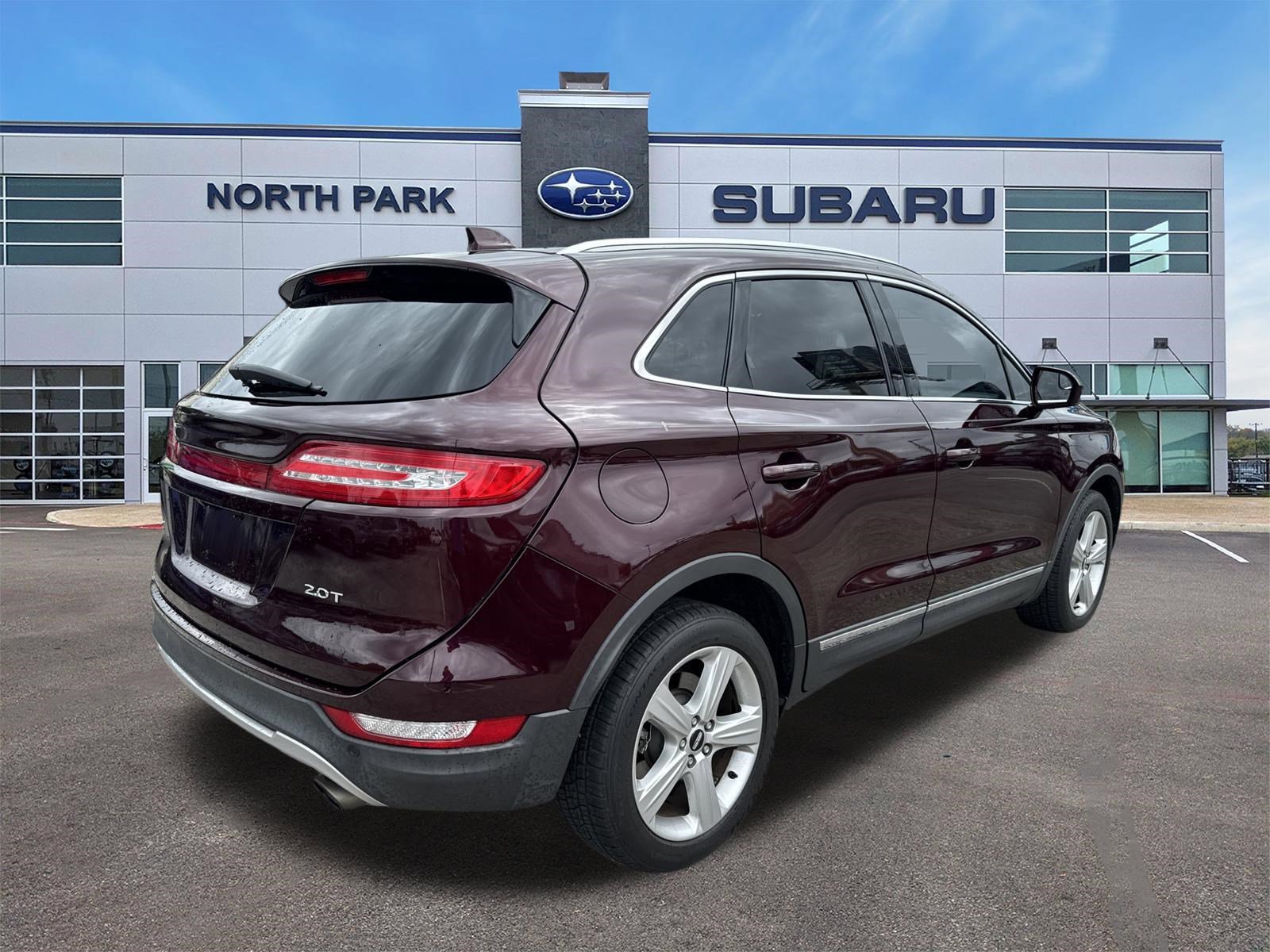 Used 2018 Lincoln MKC Premiere FWD image 3