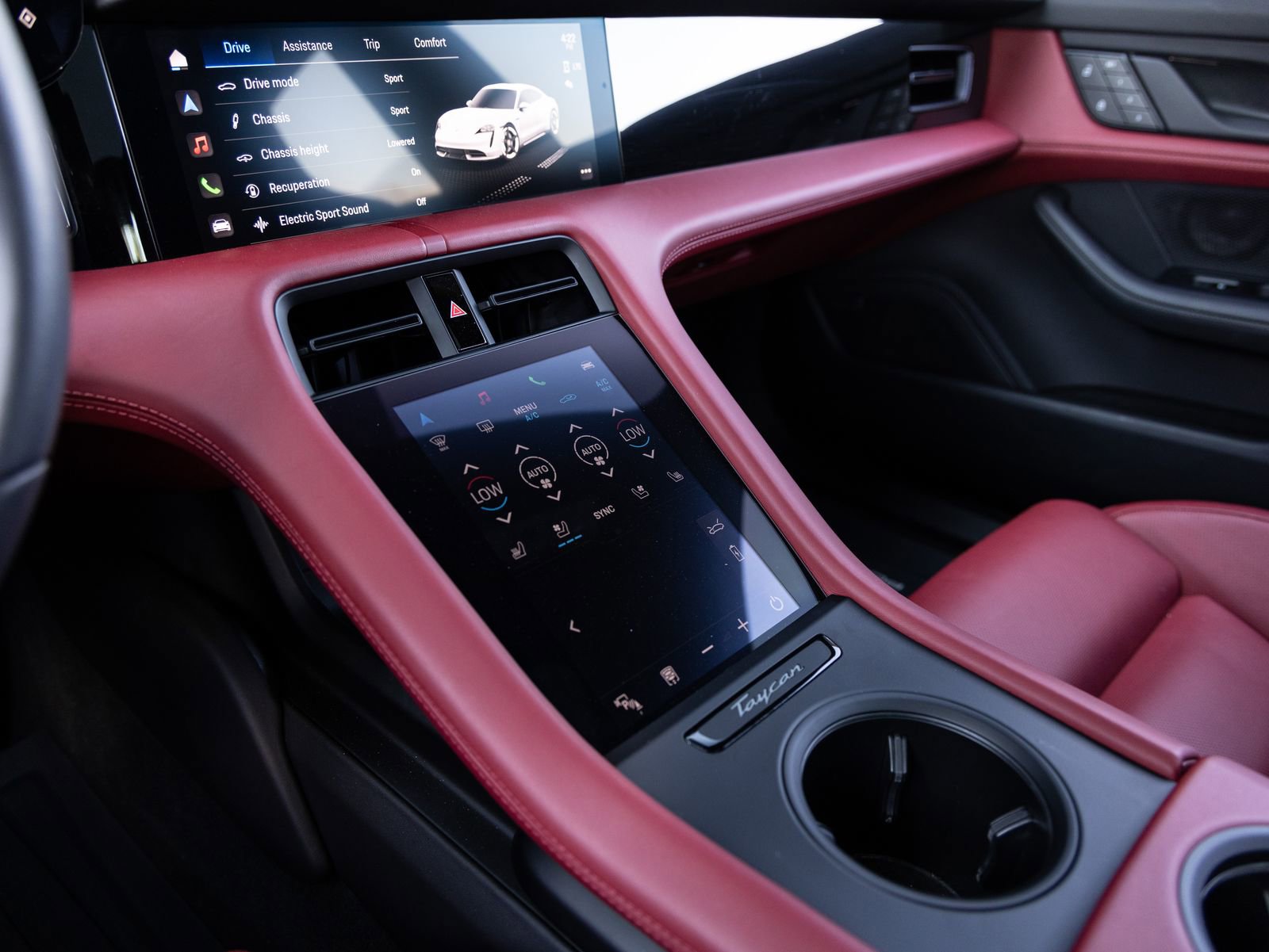 Certified 2023 Porsche Taycan GTS image 18