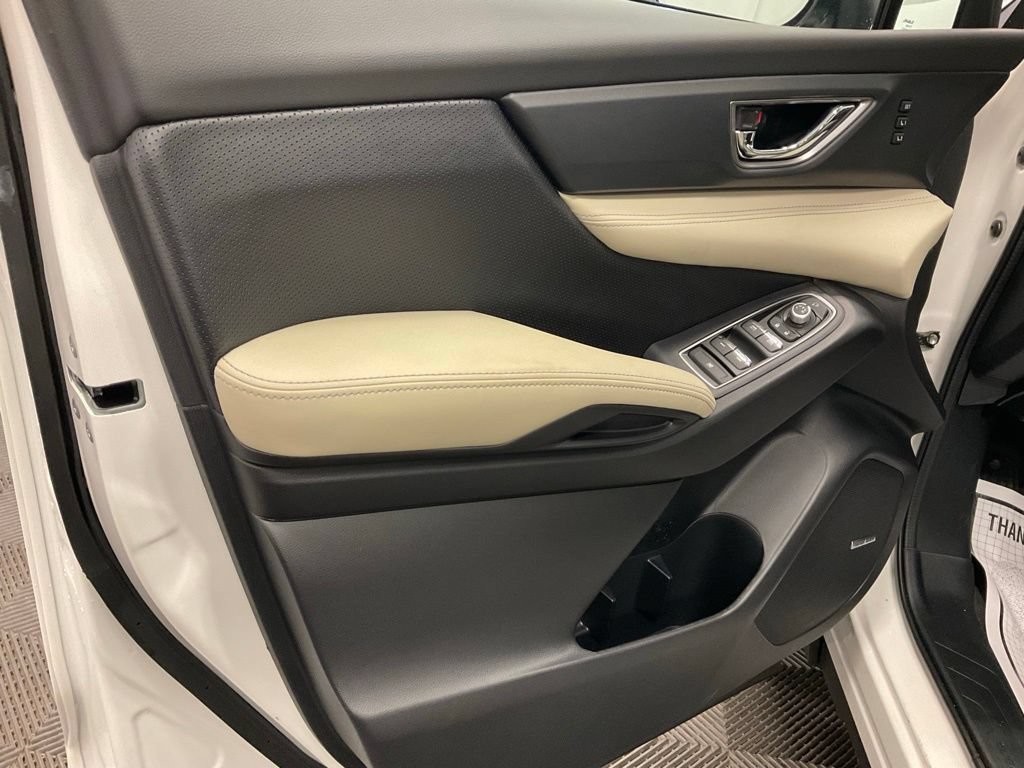 New 2026 Subaru Ascent Limited AWD/4WD image 9