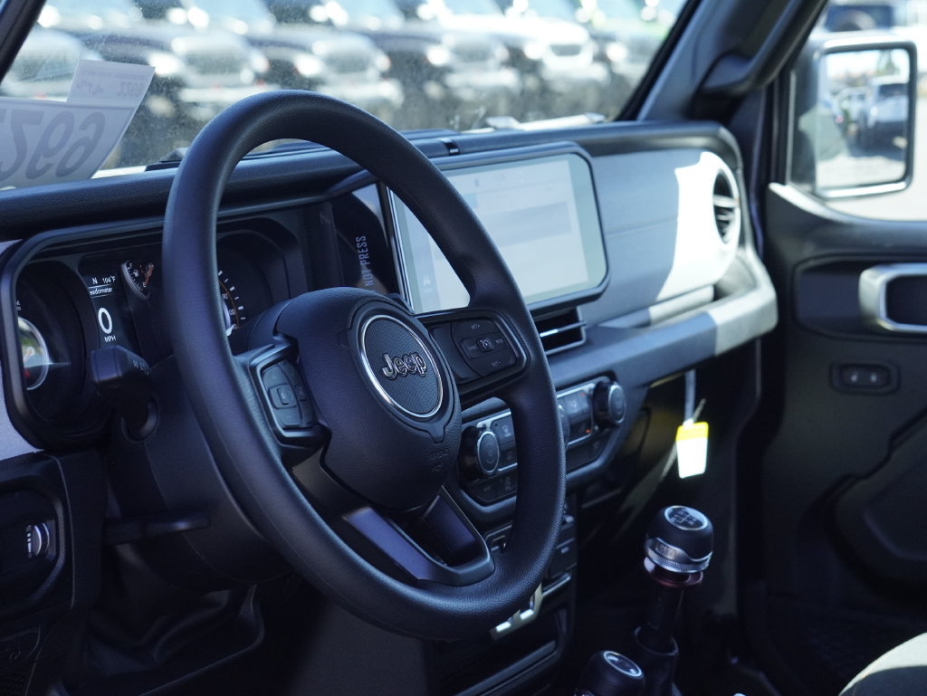 New 2026 Jeep Wrangler Sport AWD/4WD image 25
