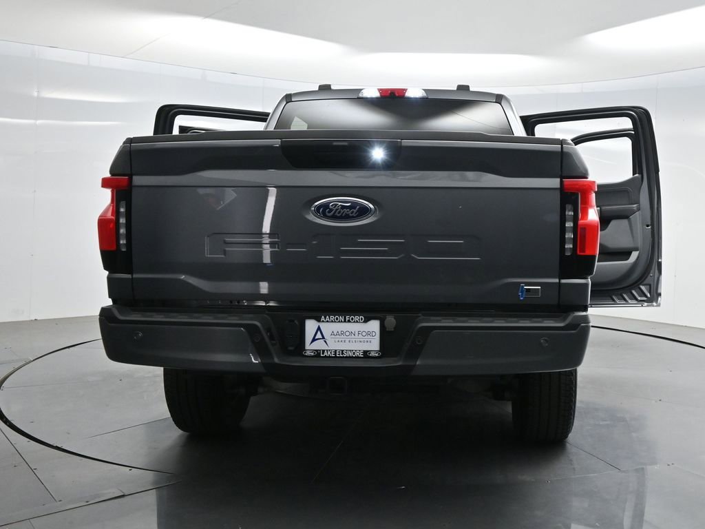 Used 2023 Ford F150 Lightning XLT AWD/4WD image 37