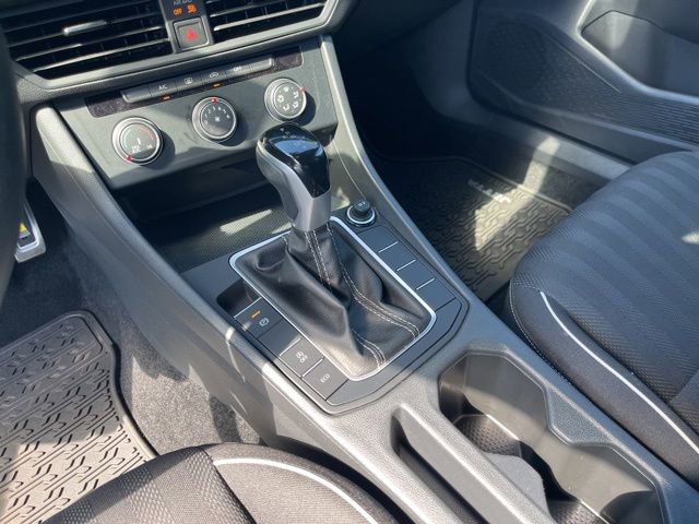 Used 2023 Volkswagen Jetta Sport FWD image 26