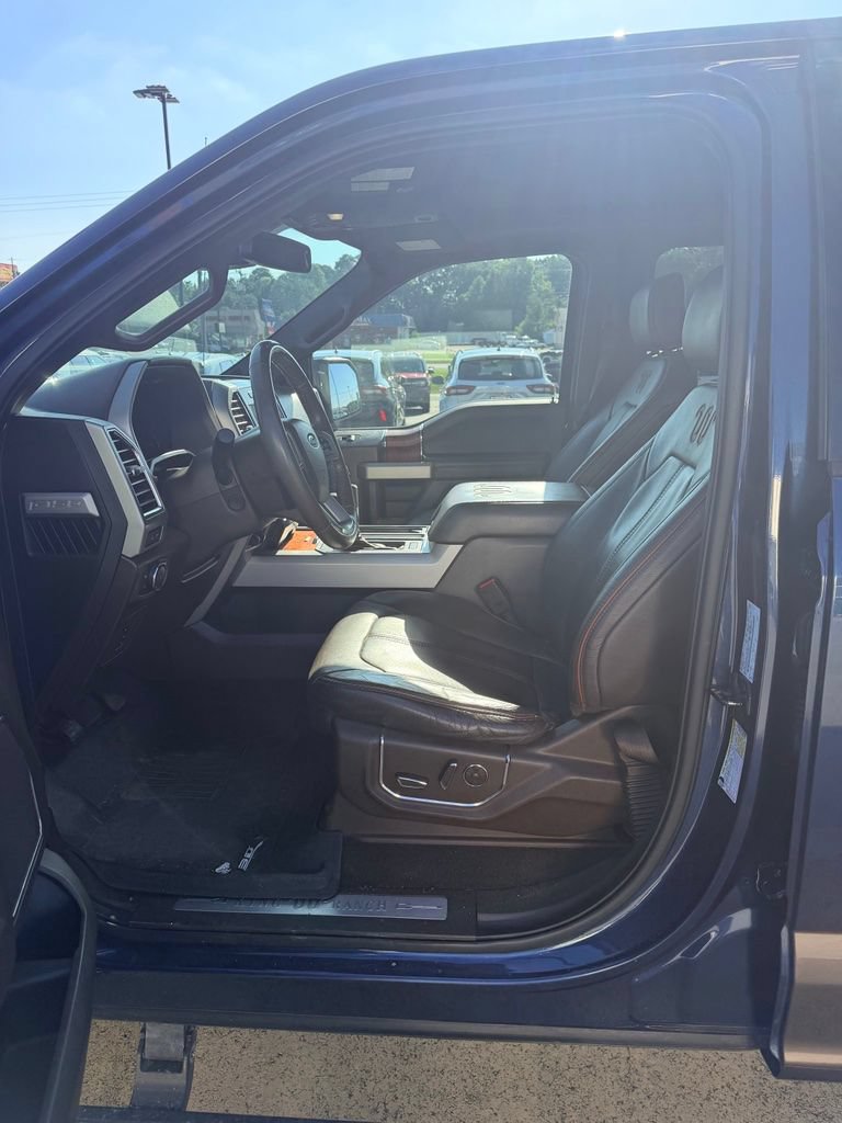 Used 2016 Ford F150 King Ranch w/ Equipment Group 601A Luxury AWD/4WD image 9
