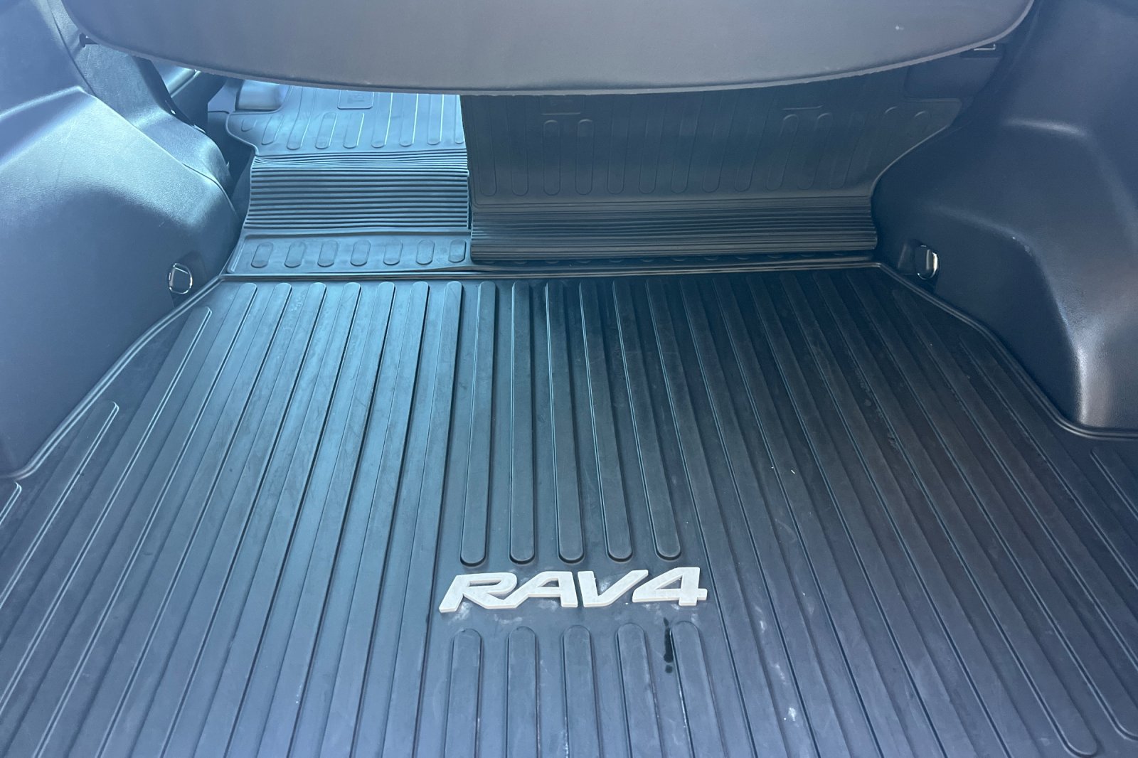 Certified 2021 Toyota RAV4 Limited AWD/4WD image 15