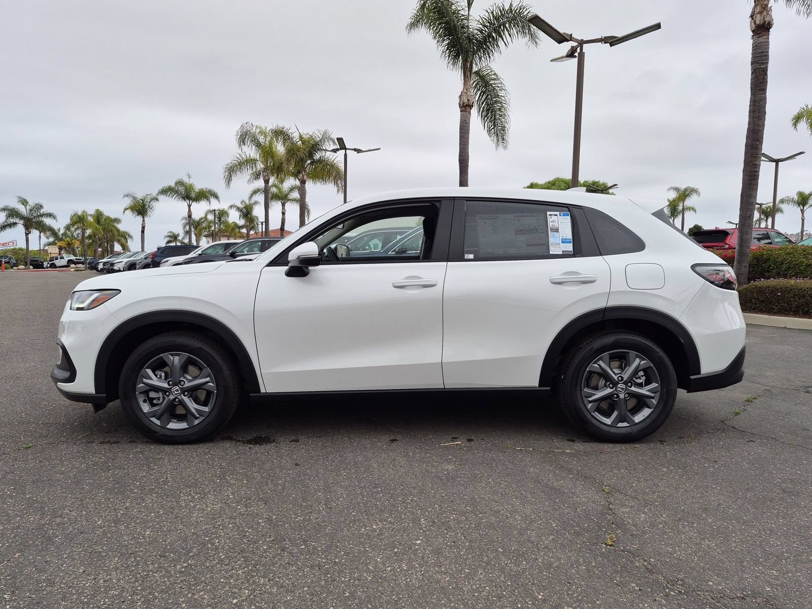 New 2027 Honda HR-V LX image 12