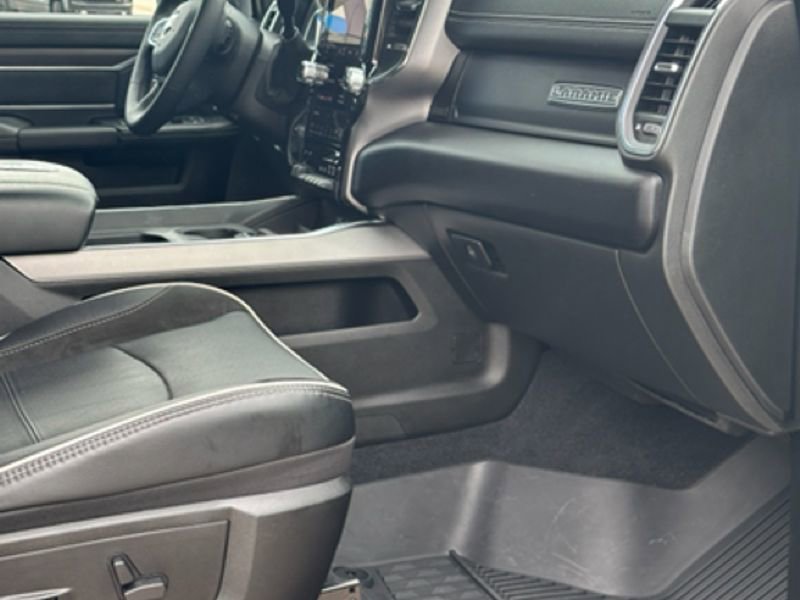 Used 2025 RAM 2500 Laramie image 27