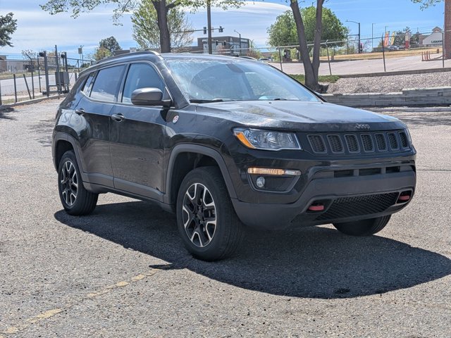 Used 2020 Jeep Compass Trailhawk image 3