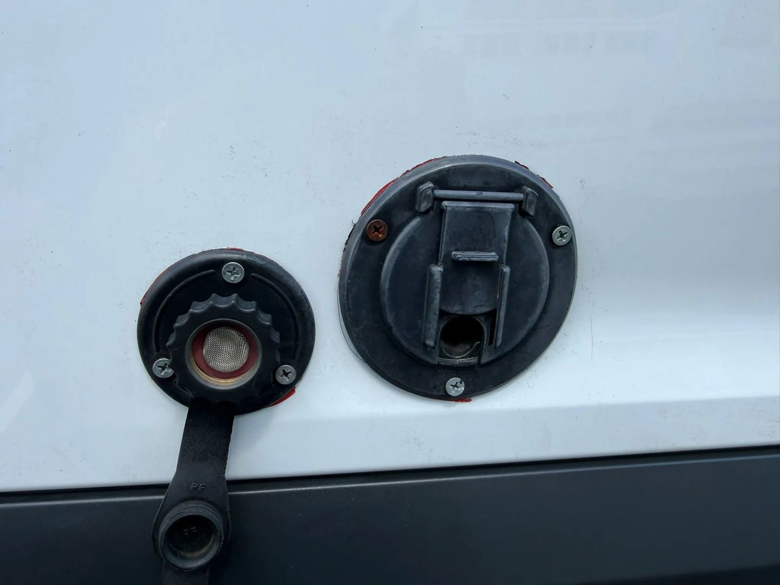 Used 2018 Ford Transit 250 148 Medium Roof RWD image 47