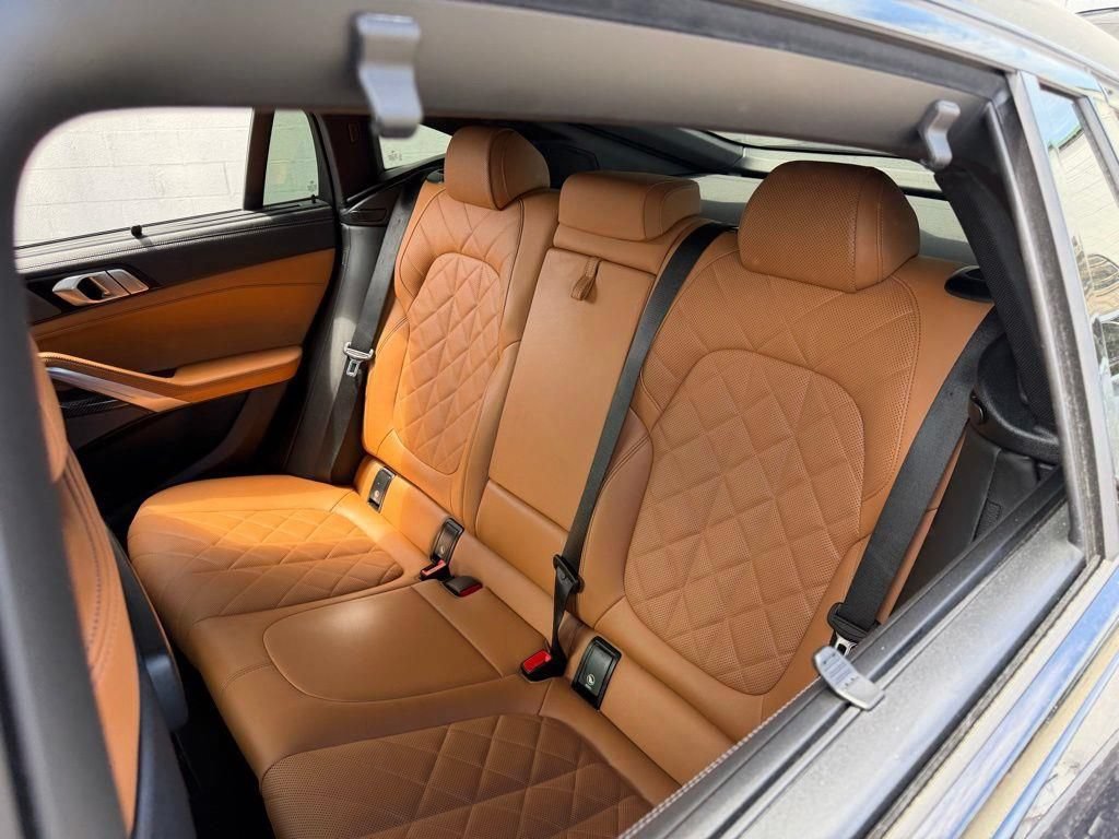 Used 2023 BMW X6 M50i w/ Executive Package AWD/4WD image 25