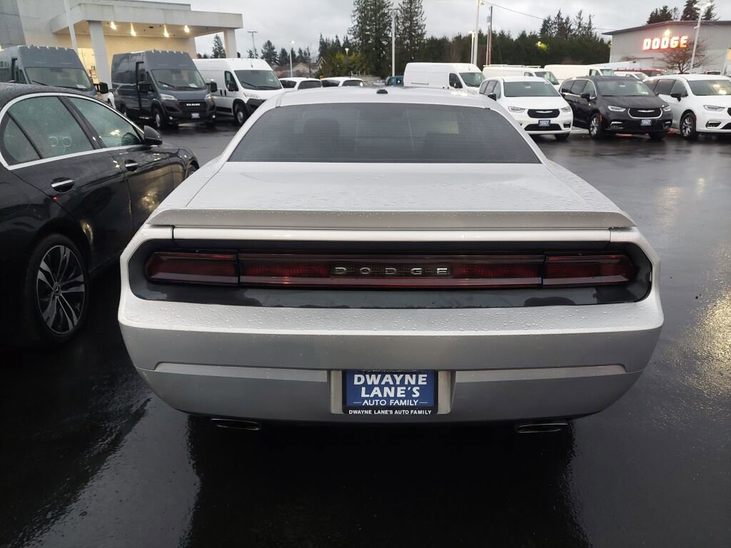 Used 2009 Dodge Challenger R/T image 4