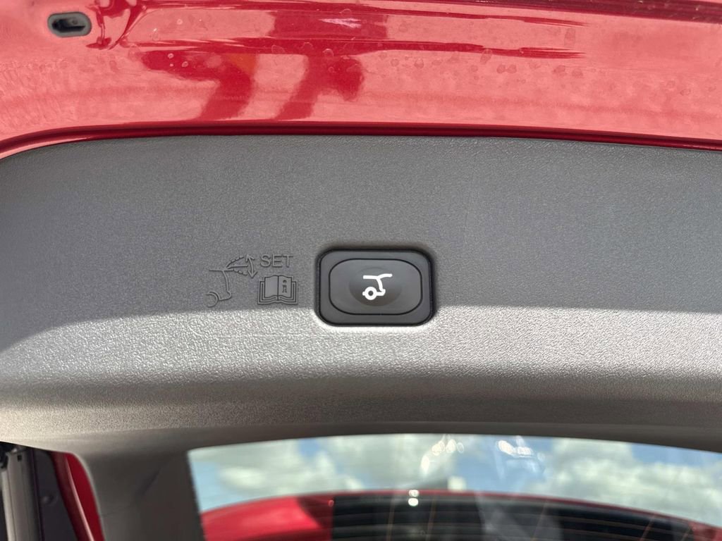 New 2026 Lincoln Nautilus Premier w/ Equipment Group 102A image 12