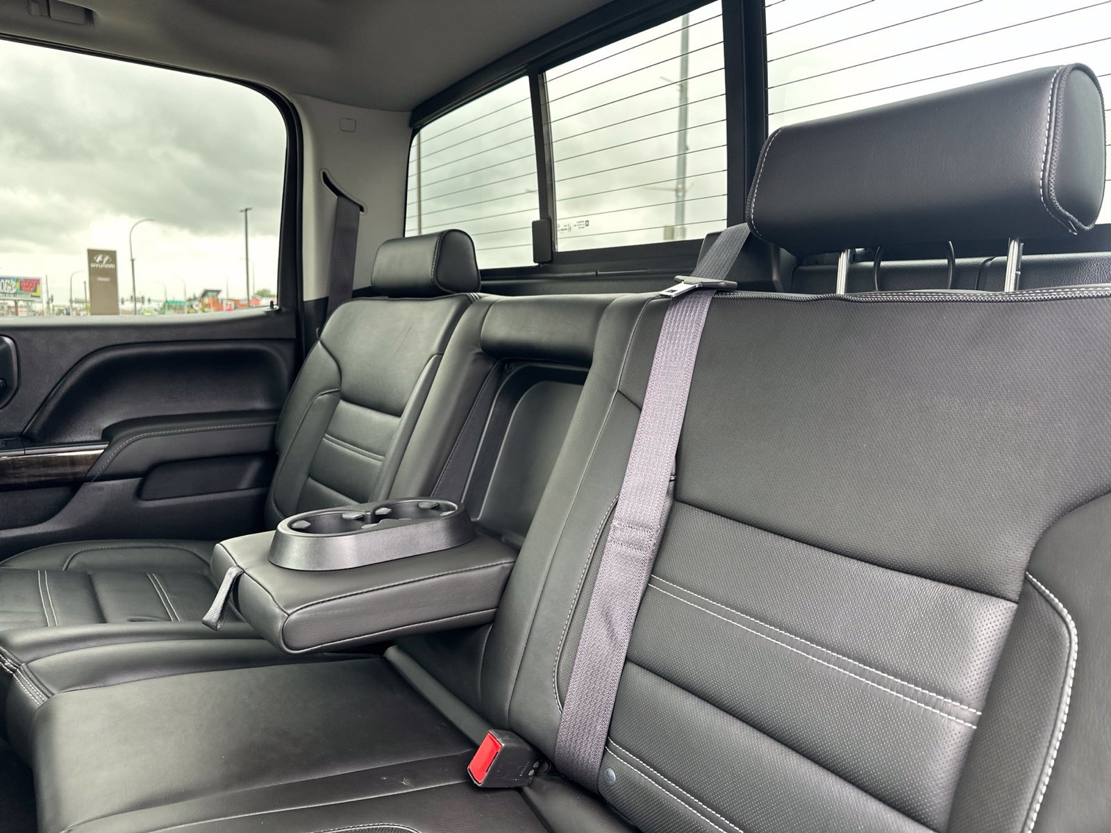 Used 2015 GMC Sierra 1500 Denali AWD/4WD image 26