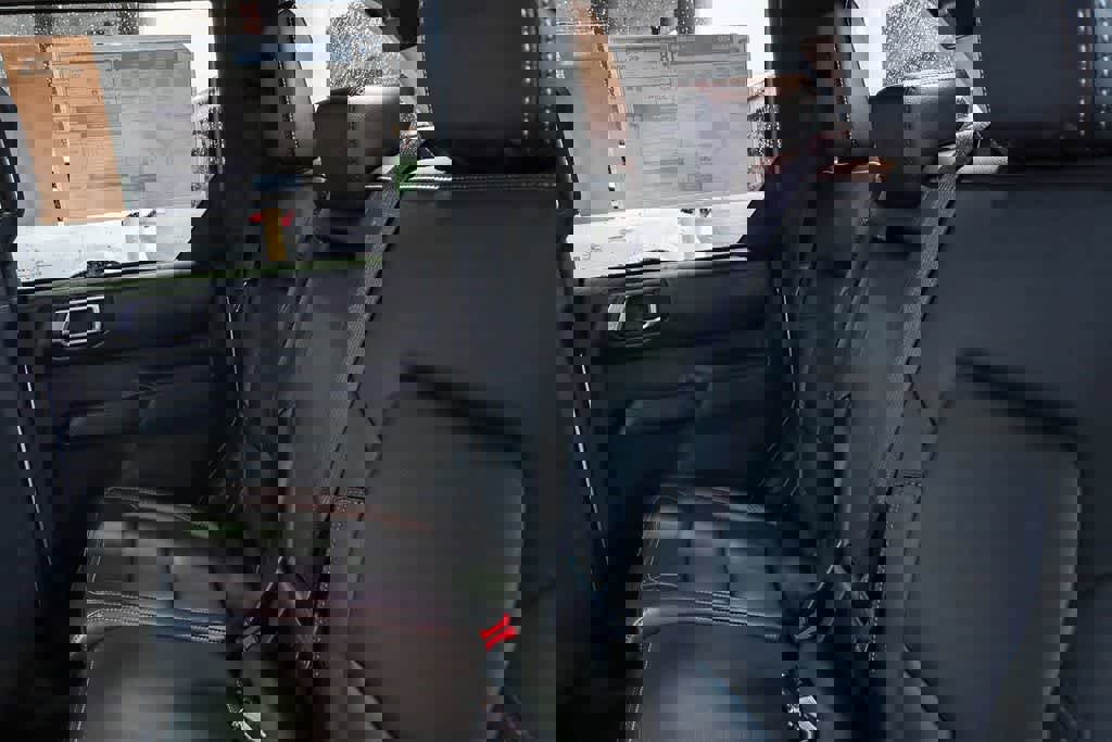 New 2025 Ford Bronco Badlands image 17