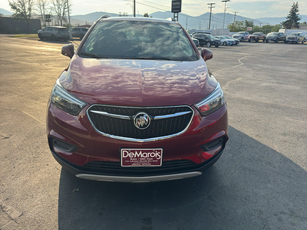 Used 2022 Buick Encore Preferred w/ Safety Package AWD/4WD image 2