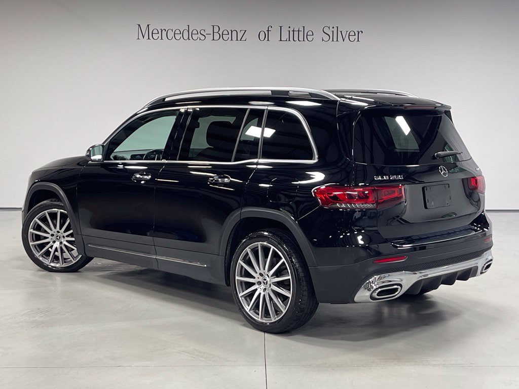 Certified 2023 Mercedes-Benz GLB 250 4MATIC image 3