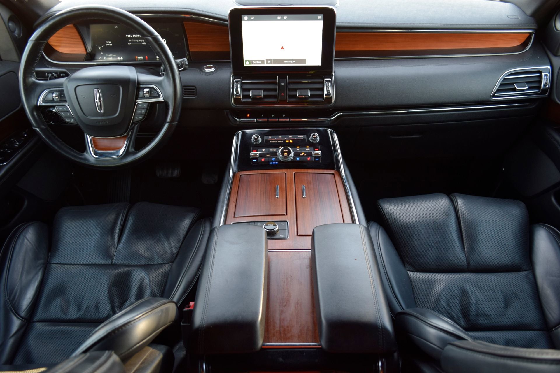 Used 2019 Lincoln Navigator L Reserve AWD/4WD image 7