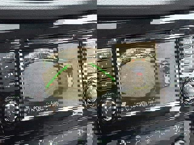 Used 2022 Nissan Rogue Sport SV w/ Technology Package image 17