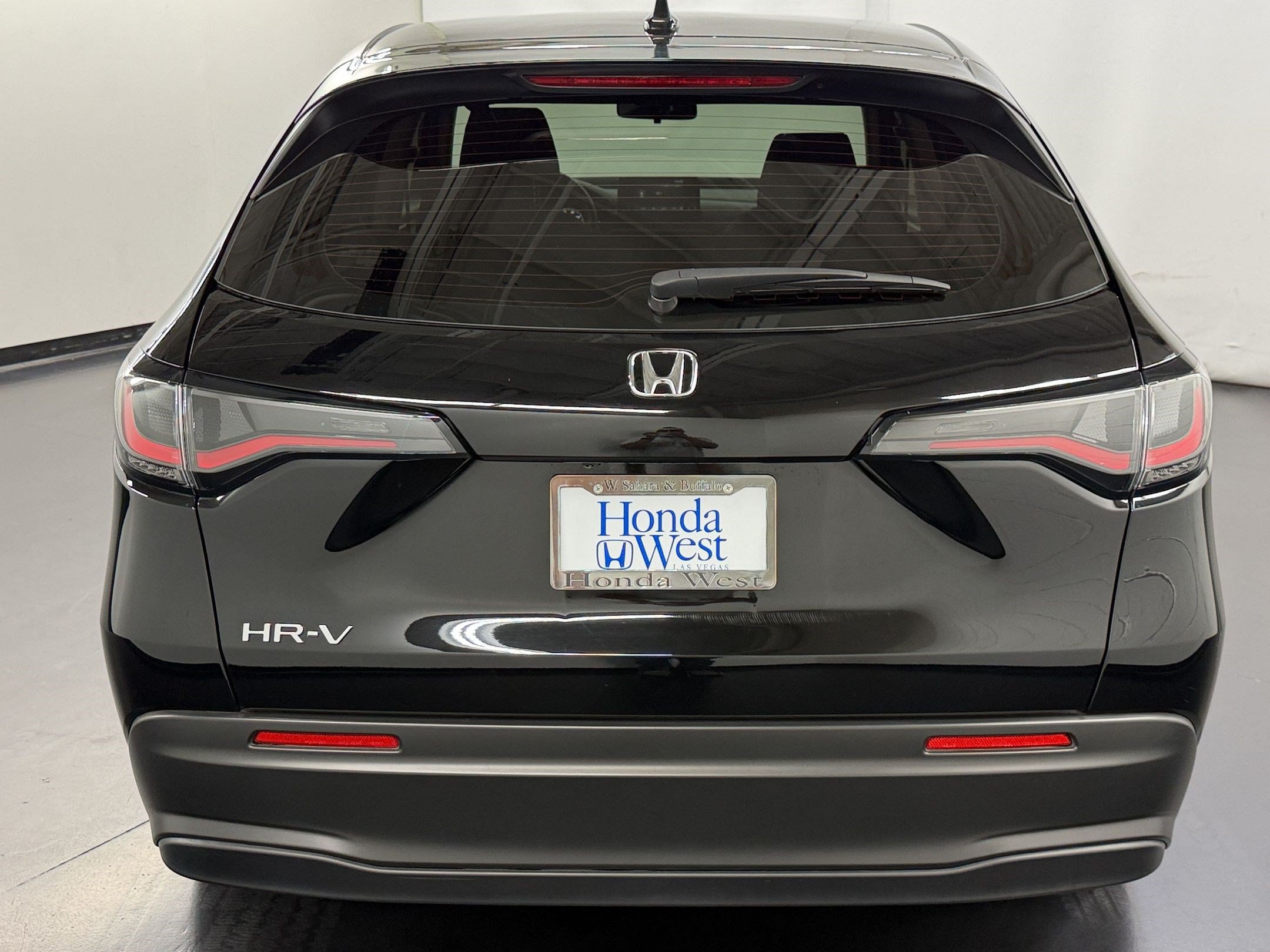 Certified 2024 Honda HR-V LX image 10